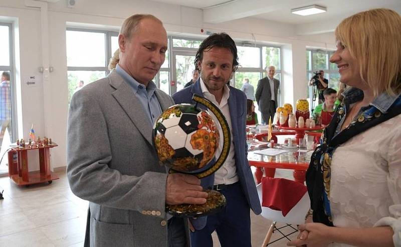 Нижегородцы сделали подарок Владимиру Путину