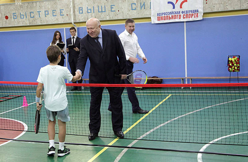 В школах региона вводится преподавание тенниса