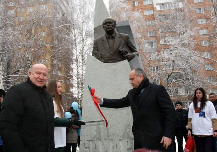 В Нижнем Новгороде открыли памятник Сахарову