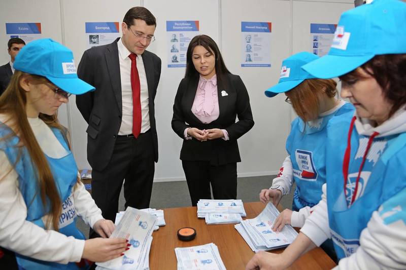 1,2 млн анкет поступило в центр подсчета голосов конкурса «Великие имена России» на Нижегородской ярмарке