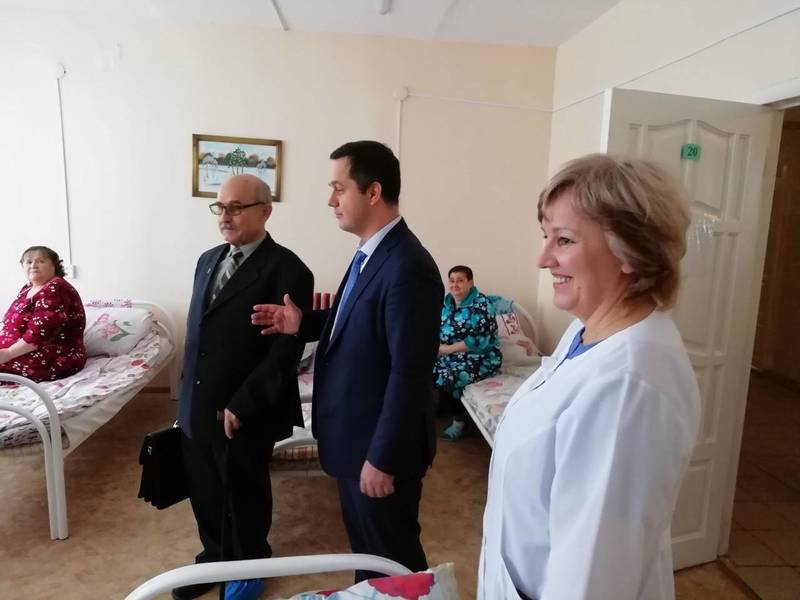 Антон Шаклунов: «Почти 20 млн рублей из бюджета потрачено на ремонт Краснобаковской центральной районной больницы»