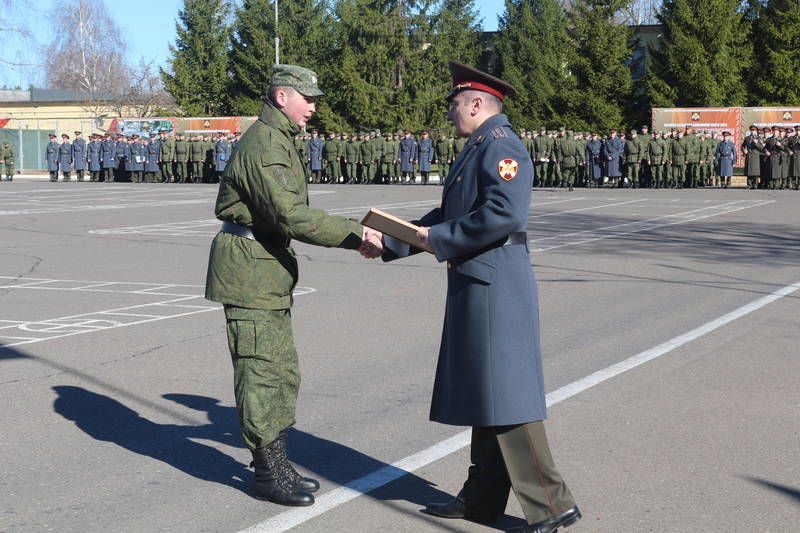 В Саровском соединении войск национальной гвардии состоялось чествование военнослужащих, выслуживших установленный срок службы
