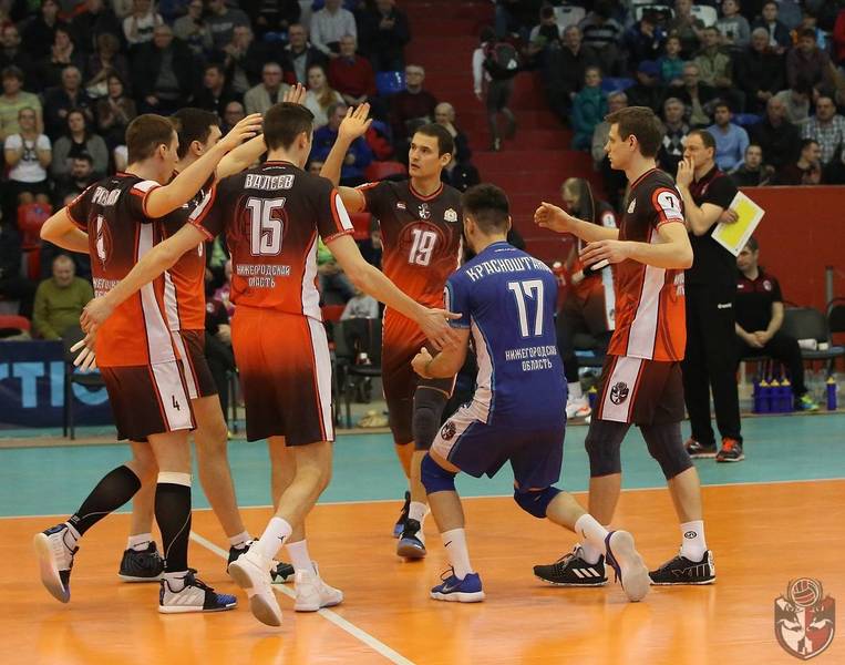 Две нижегородские волейбольные команды получили золото в высшей лиге А
