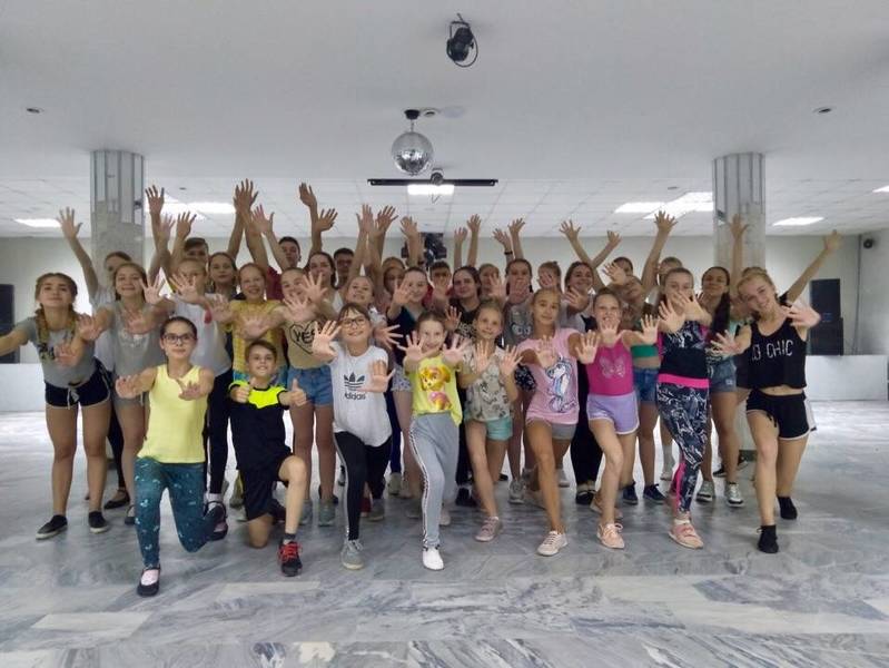 Творческий диалог в рамках Всероссийского проекта «Классные встречи» состоялся в детском центре «Лазурный»