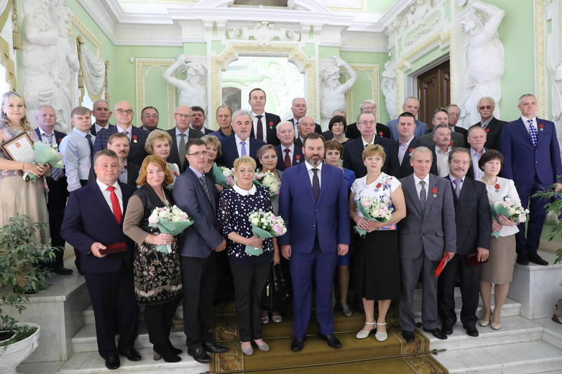 42  жителя Нижегородской области получили государственные награды