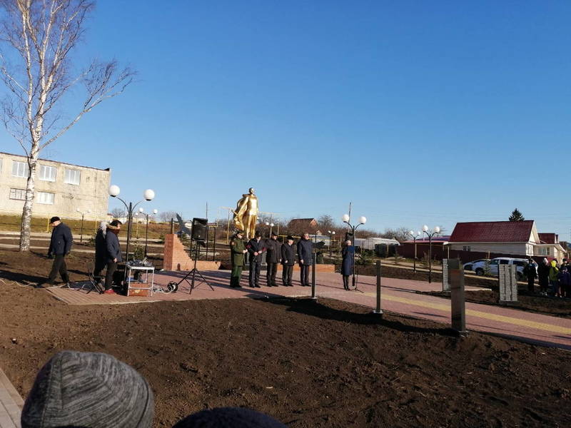 Памятник воинам, погибшим во время Великой Отечественной войны, отреставрировали в Сергаче