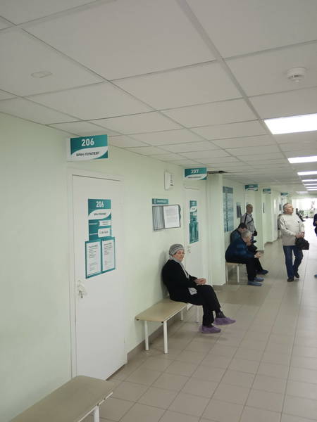 В поликлинике №3 ЦГБ Арзамаса капитально отремонтирован 1-й этаж