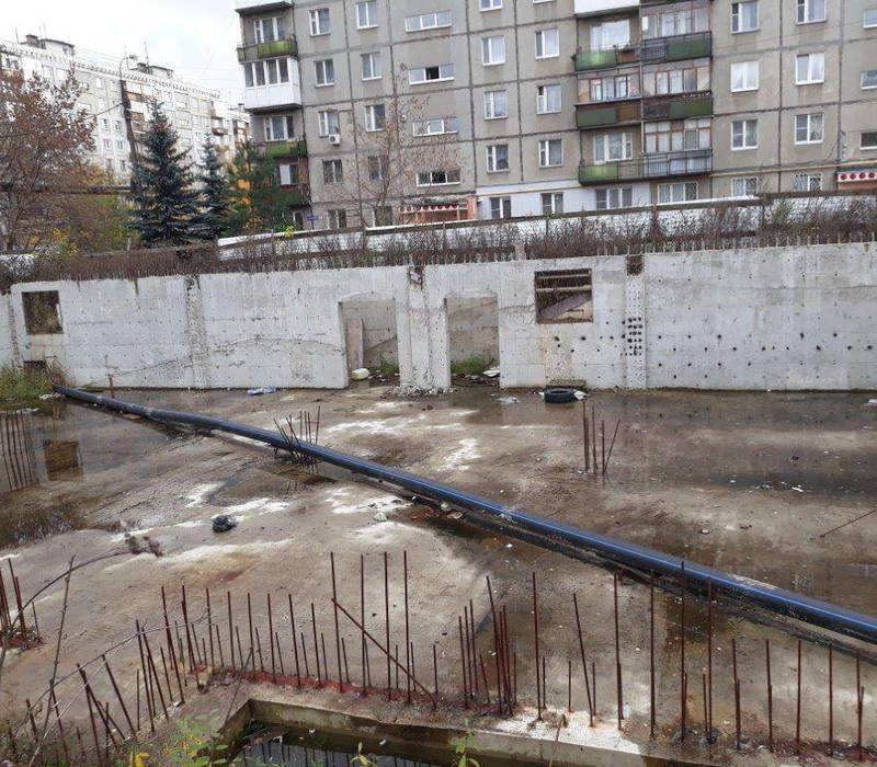 Минимущества по просьбам жителей освободило от недостроя участок на ул.Комсомольской в Нижнем Новгороде