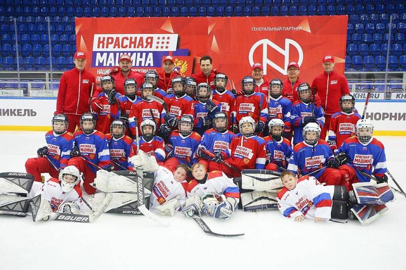Федерация хоккея России презентовала в Нижнем Новгороде национальную программу подготовки хоккеистов «Красная Машина»
