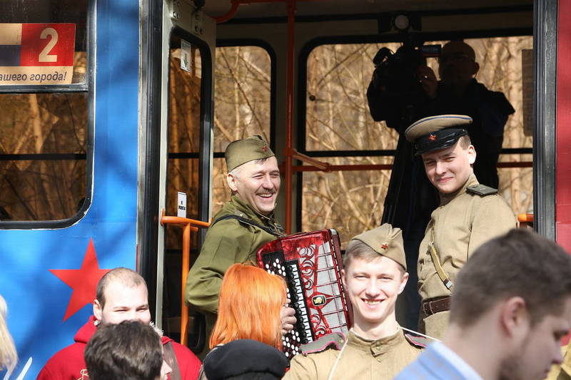 В Нижнем Новгороде начал курсировать «Трамвай Победы»