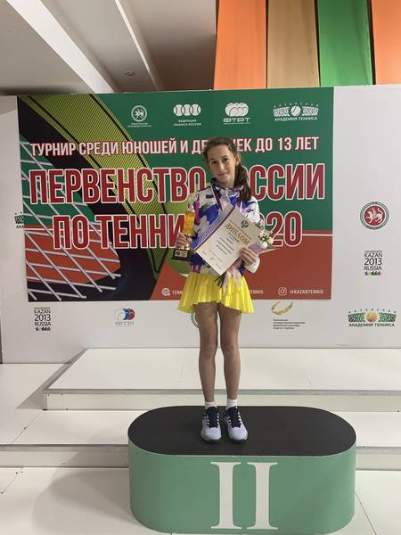 Нижегородка Эмилия Кац стала серебряной и бронзовой медалисткой в соревнованиях среди спортсменов до 13 лет