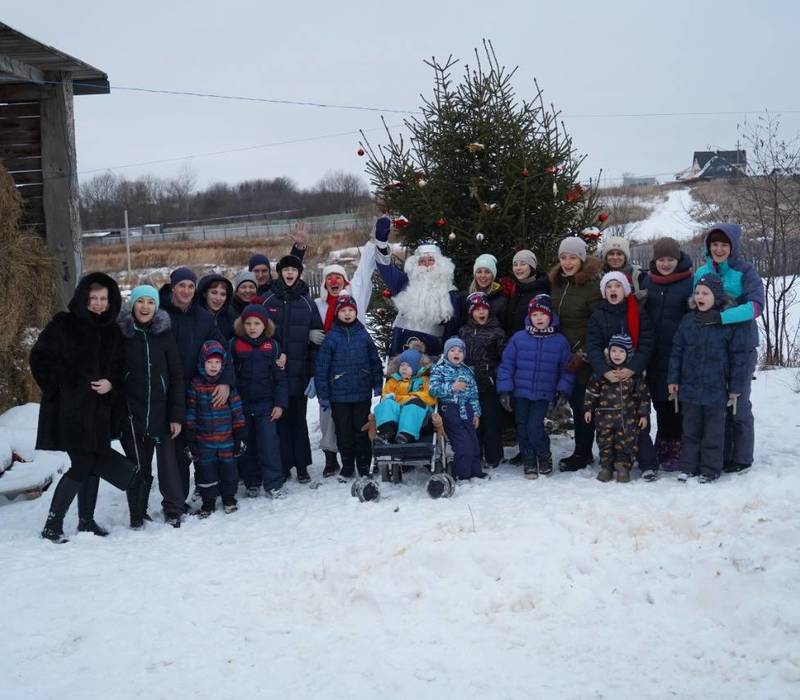 Для воспитанников следж-хоккейных команд Нижнего Новгорода провели новогоднюю акцию 