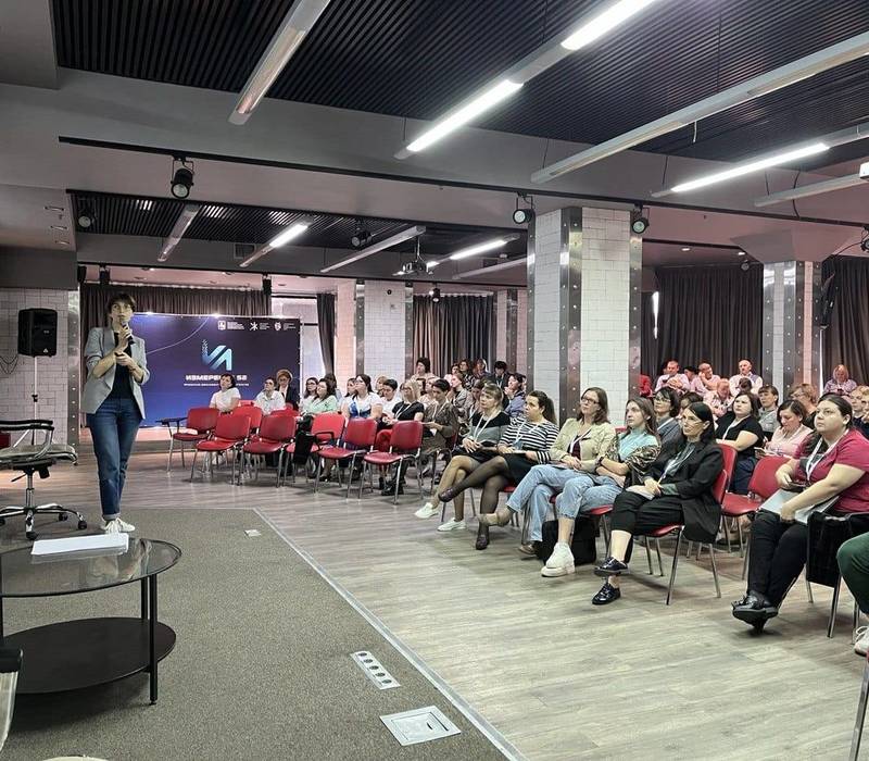 Нижегородские учителя приняли участие в лекциях по распознаванию фейков в информационном пространстве