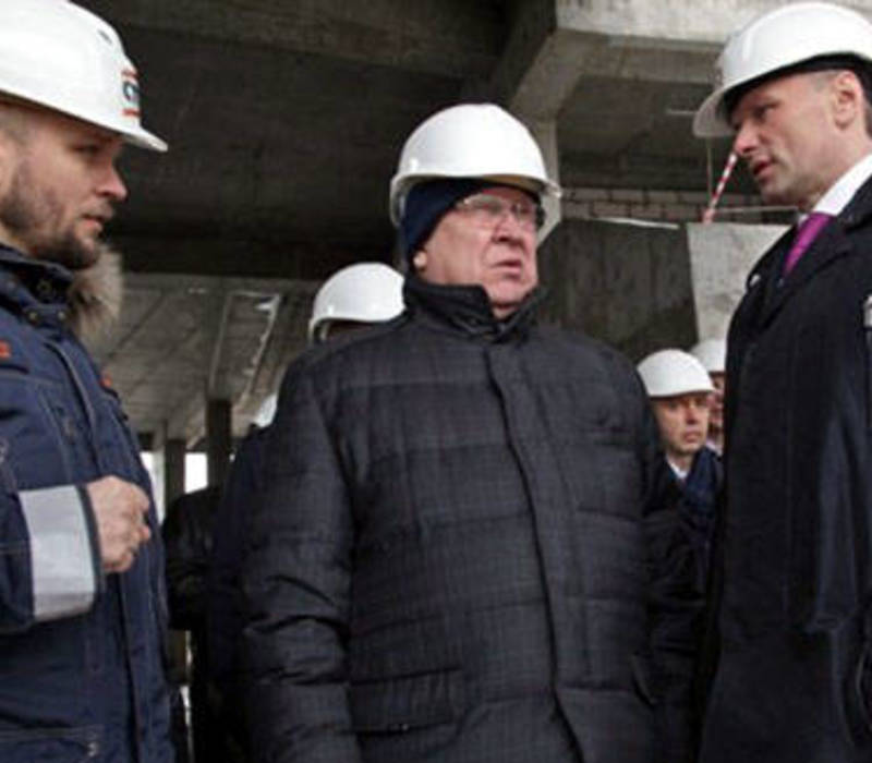 На стадионе "Нижний Новгород" смонтировали каркас крыши