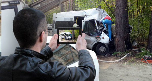 Увлечение гаджетами побеждает человеческие ценности