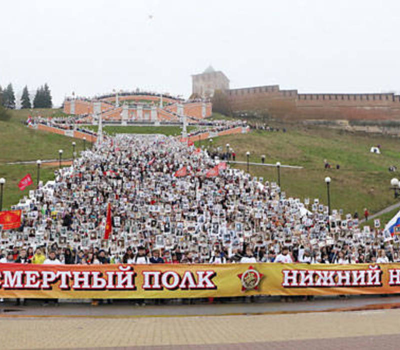 Около 115 тысяч жителей области прошли в рядах Бессмертного полка.