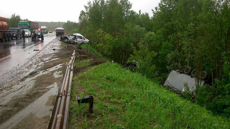 Четыре человека погибли в ДТП в Нижегородской области (ФОТО)