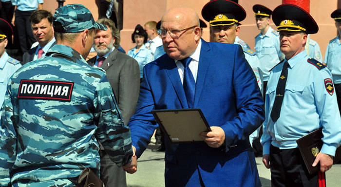 Прошел показательный инструктаж личного состава силовиков