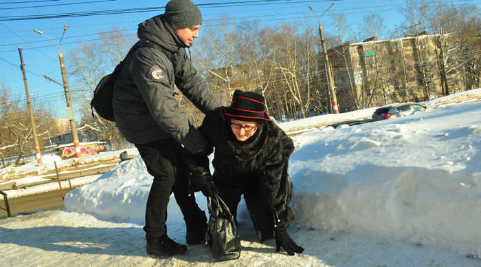 Число жертв гололедицы в Нижегородской области растет