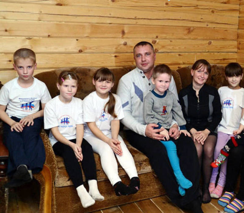 Это семейство давно радует нижегородцев