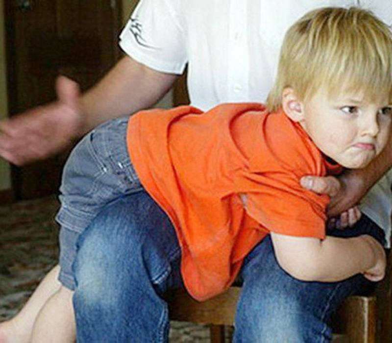 Физическое наказание собственного чада может быть чревато для родителей