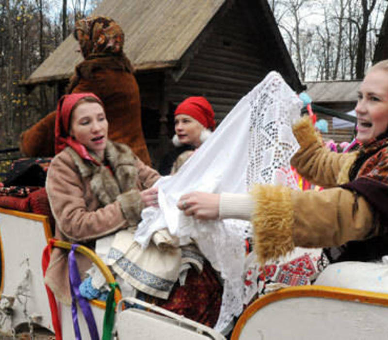 В Нижнем Новгороде на Покров сыграли свадьбу