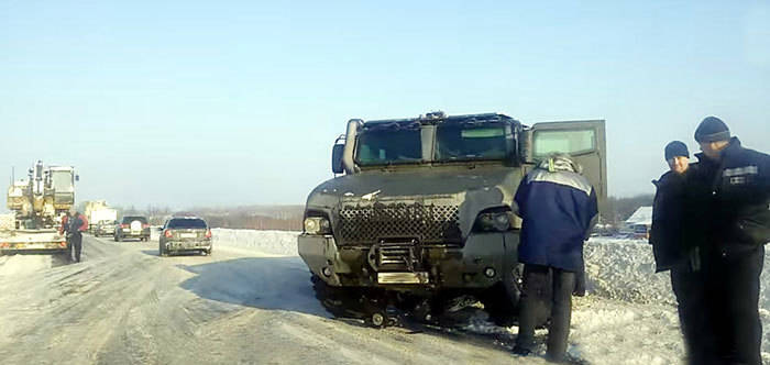 Под Нижним Новгородом в ДТП попал броневик