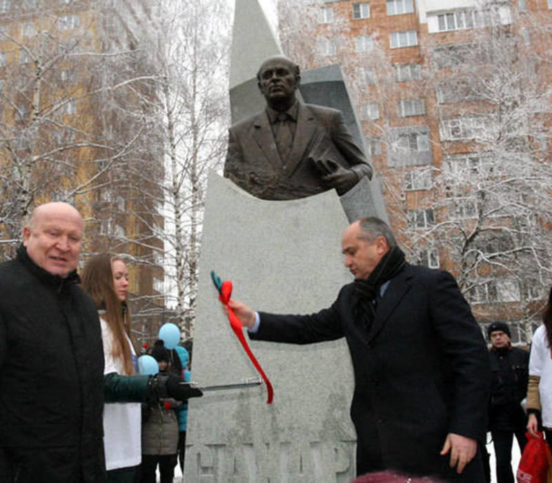 В Нижнем Новгороде открыли памятник Сахарову