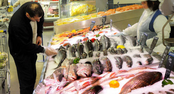 Поддельные морепродукты все чаще попадают на прилавки