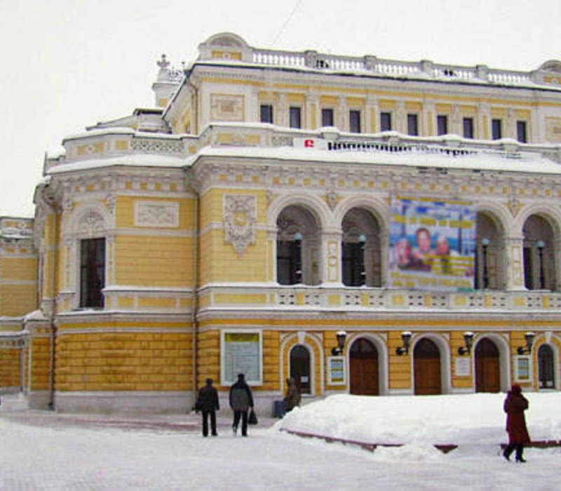 Драмтеатр нижний новгород афиша. Гациский Нижегородский театр. Театры Нижегородской области. Ленинградский и Нижегородский драмтеатр. Б.Покровская, 13.