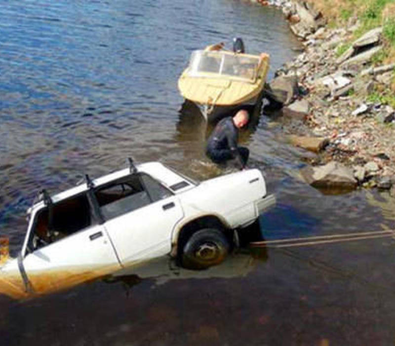 "Семерка" под водой