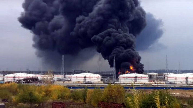 Пожар на территории «ЛукойлНижегороднефтьоргсинтез» техногенного характера