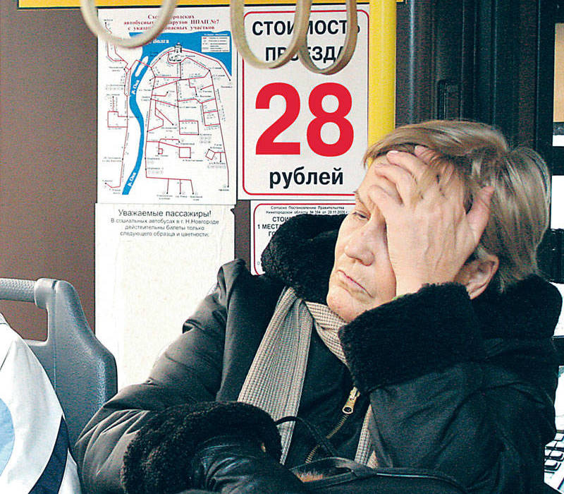 Поездки по городу у нижегородцев порой выливаются в испытания