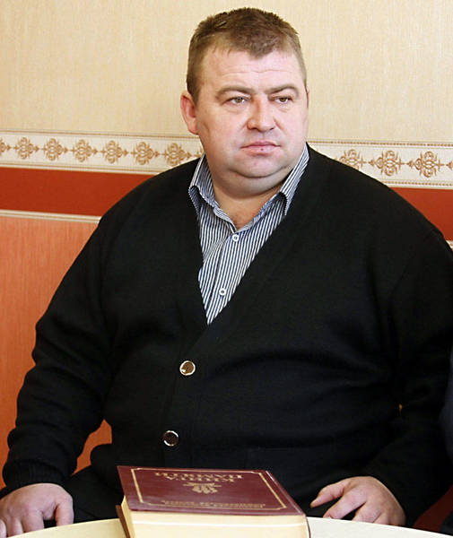 о десятках текущих дел депутатов рассказывает Иван Кердников