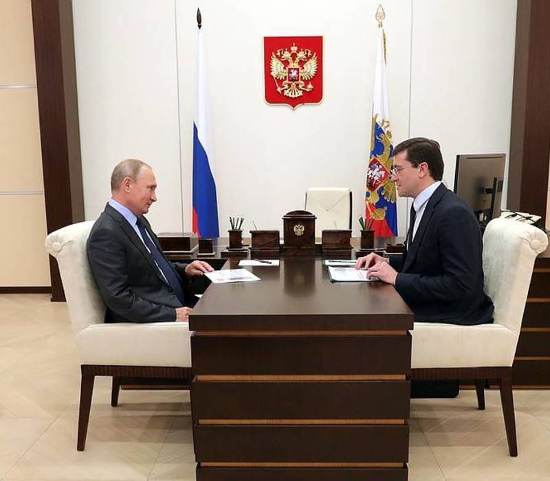 Президент Российской Федерации Владимир Путин провел рабочую встречу с главой Нижегородской области Глебом Никитиным