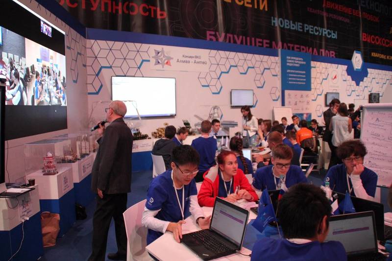 Нижегородские педагоги и школьники представляют регион в финале Всероссийского форума «ПроеКТОриЯ» в Ярославле