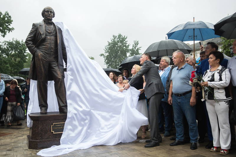 В Нижнем Новгороде открыли памятник основателю завода «Красное Сормово»