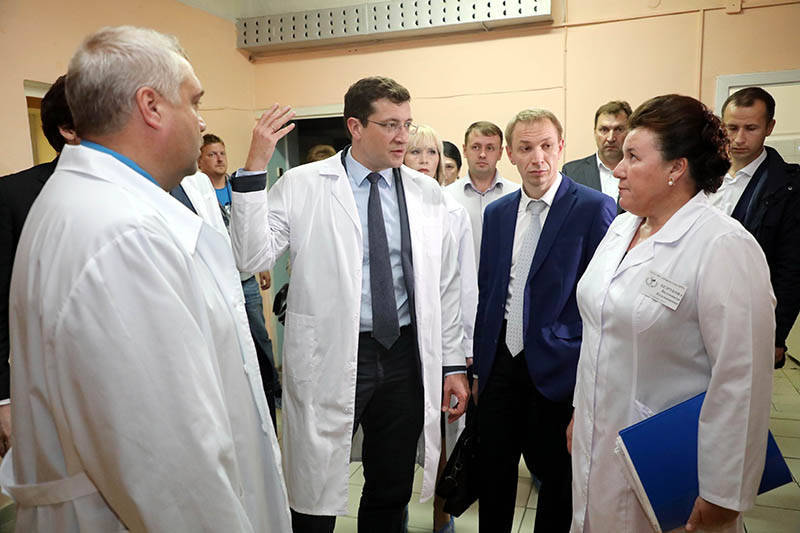 Глеб Никитин поручил провести реконструкцию системы вентиляции в главном здании Шарангской ЦРБ