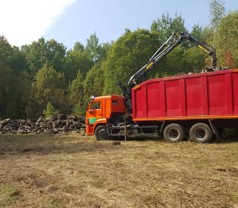 Несанкционированную свалку покрышек ликвидировали в Арзамасском районе Нижегородской области