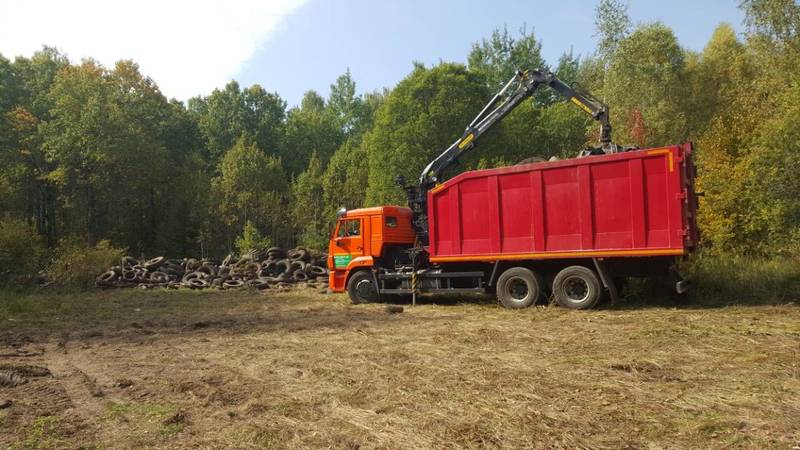 Несанкционированную свалку покрышек ликвидировали в Арзамасском районе Нижегородской области