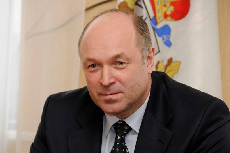 Поздравление председателя Законодательного собрания Нижегородской области Евгения Лебедева с 1 сентября