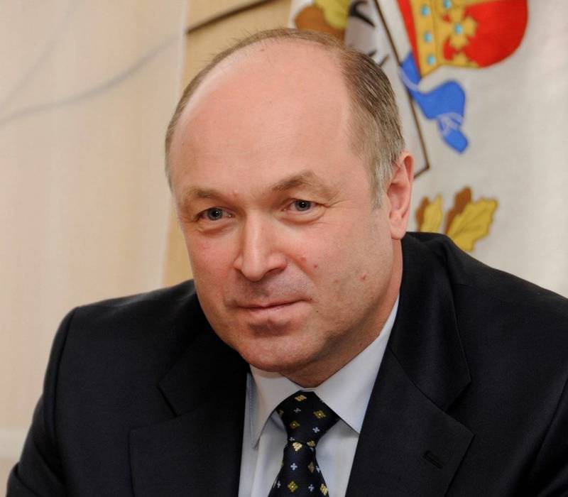 Поздравление председателя Законодательного собрания Нижегородской области Евгения Лебедева с 1 сентября