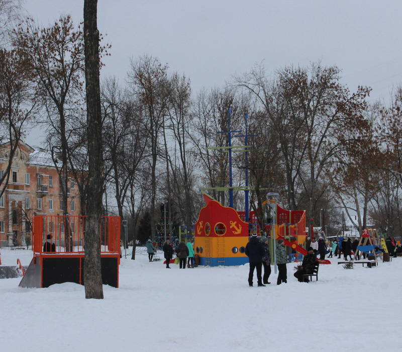 В Балахне прошел праздник в честь открытия Волжского сквера