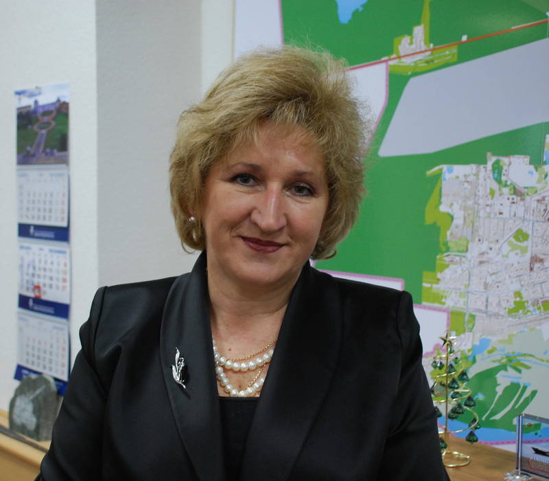 Валентина Сахарова покидает пост заместителя главы администрации Дзержинска