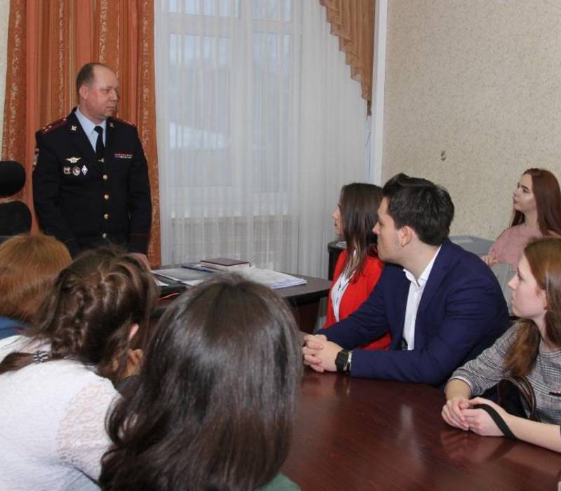 «Студенческий десант» познакомился с работой полицейского ведомства Нижегородской области