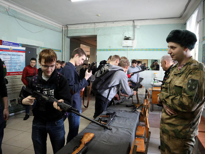 В Нижегородской области стартовала военно-патриотическая акция «Служу России! Служу Росгвардии!»