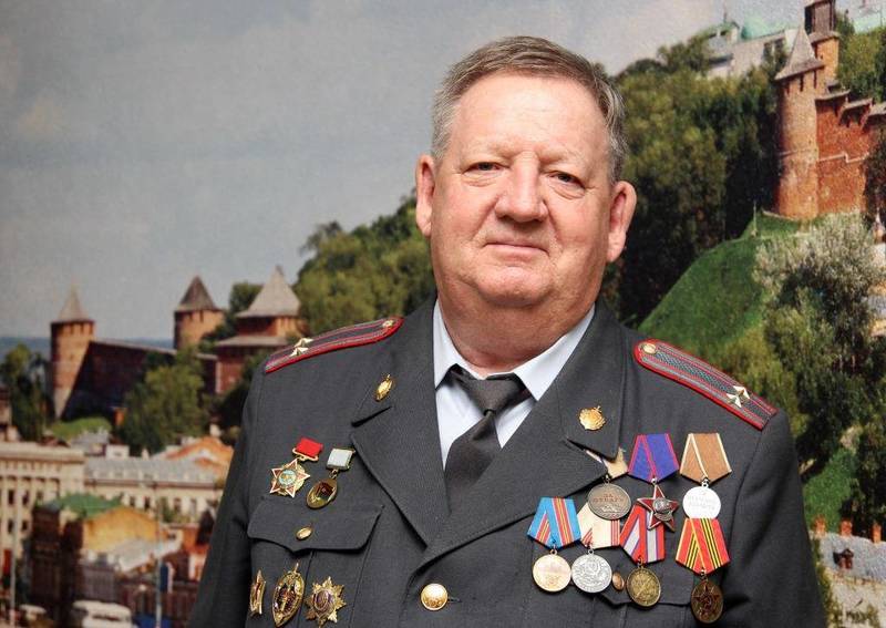 О своей службе в Афганистане вспоминает подполковник милиции в отставке Александр Казаков.