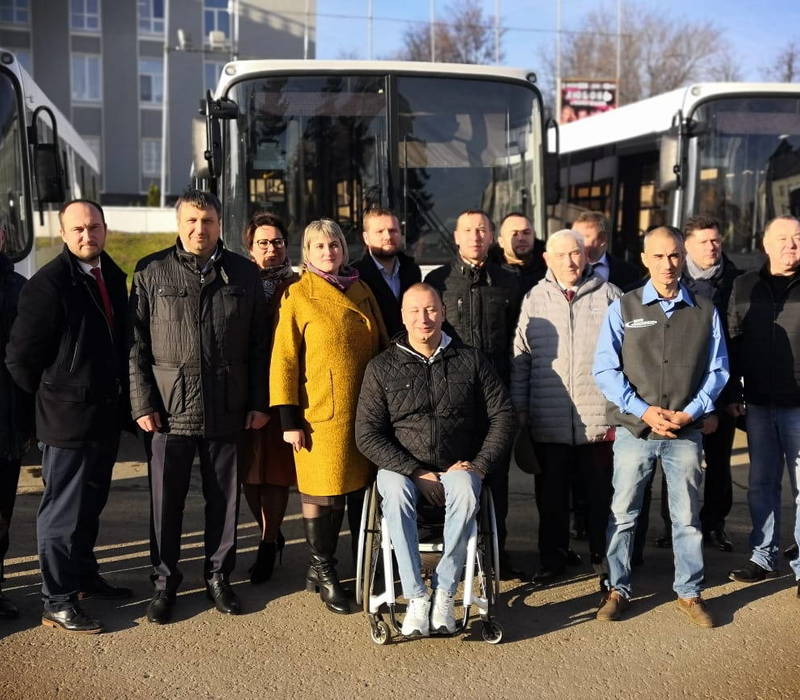 Автопарк МУП Дзержинска пополнился 13 закупленными при поддержке нижегородского правительства автобусами ЛИАЗ