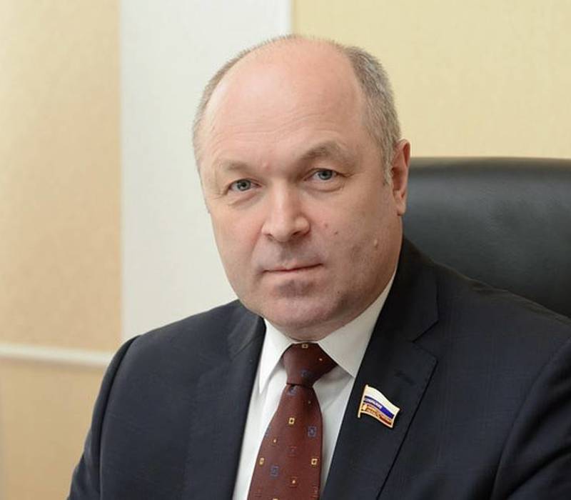 Евгений Лебедев поздравил сотрудников внутренних дел с праздником