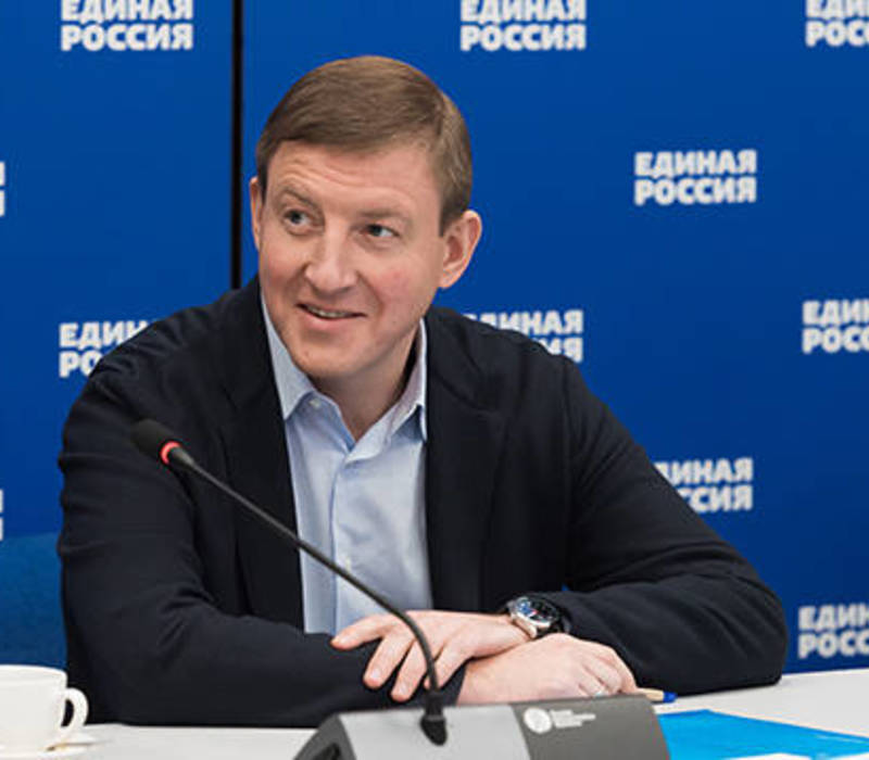 Андрей Турчак: «Единая Россия» будет выдвигать своих кандидатов в каждом избирательном округе»
